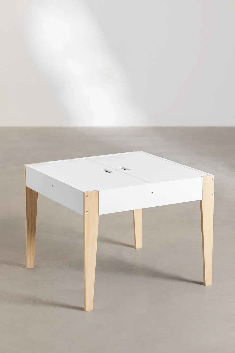 Conjunto de Mesa Ardósia com Armazenamento e 2 Cadeiras de Madeira Belfy Kids