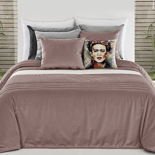 Edredão Acolchoado Veludo Liso Elton