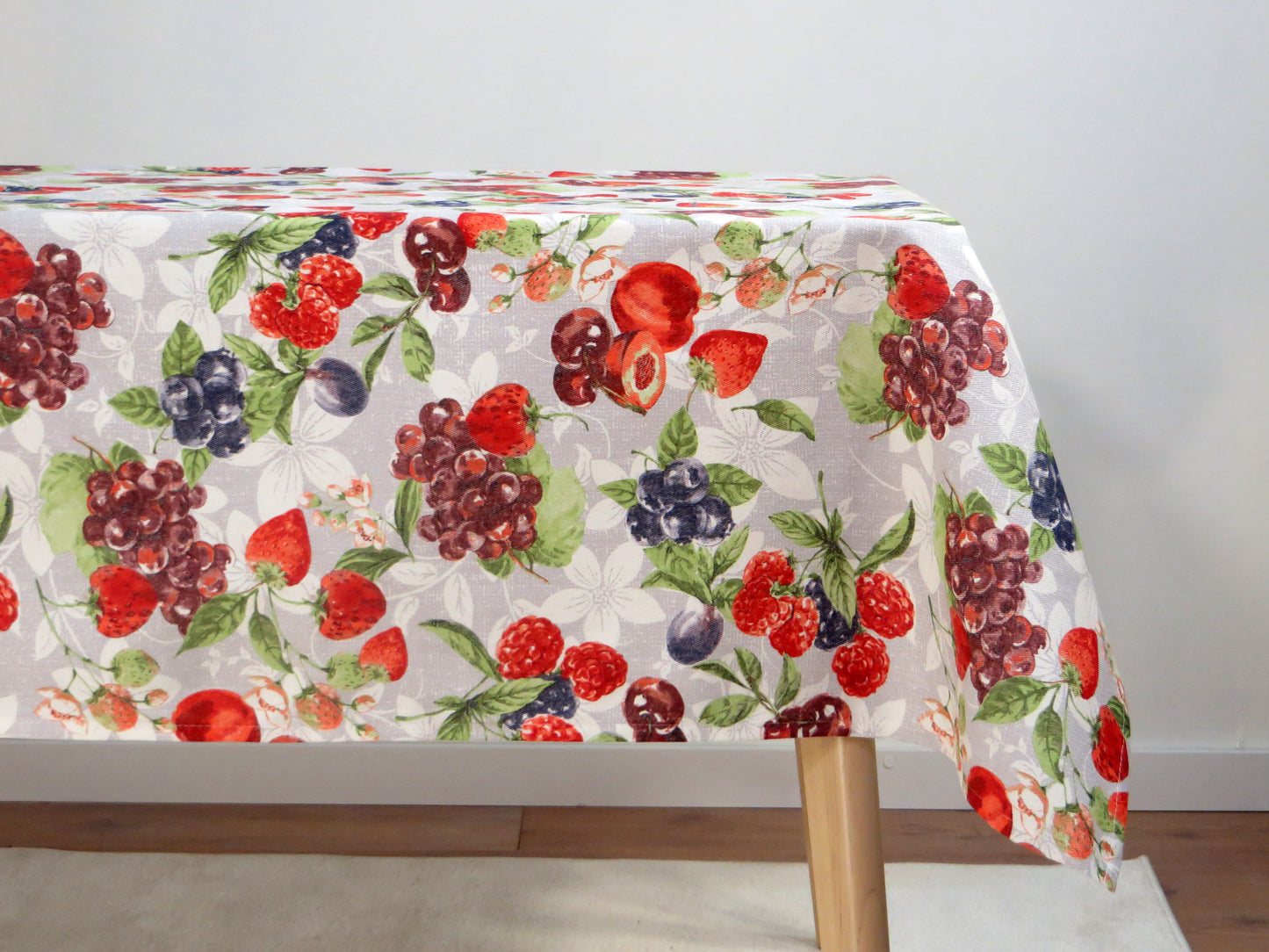 Toalha de mesa Frutos do Bosque